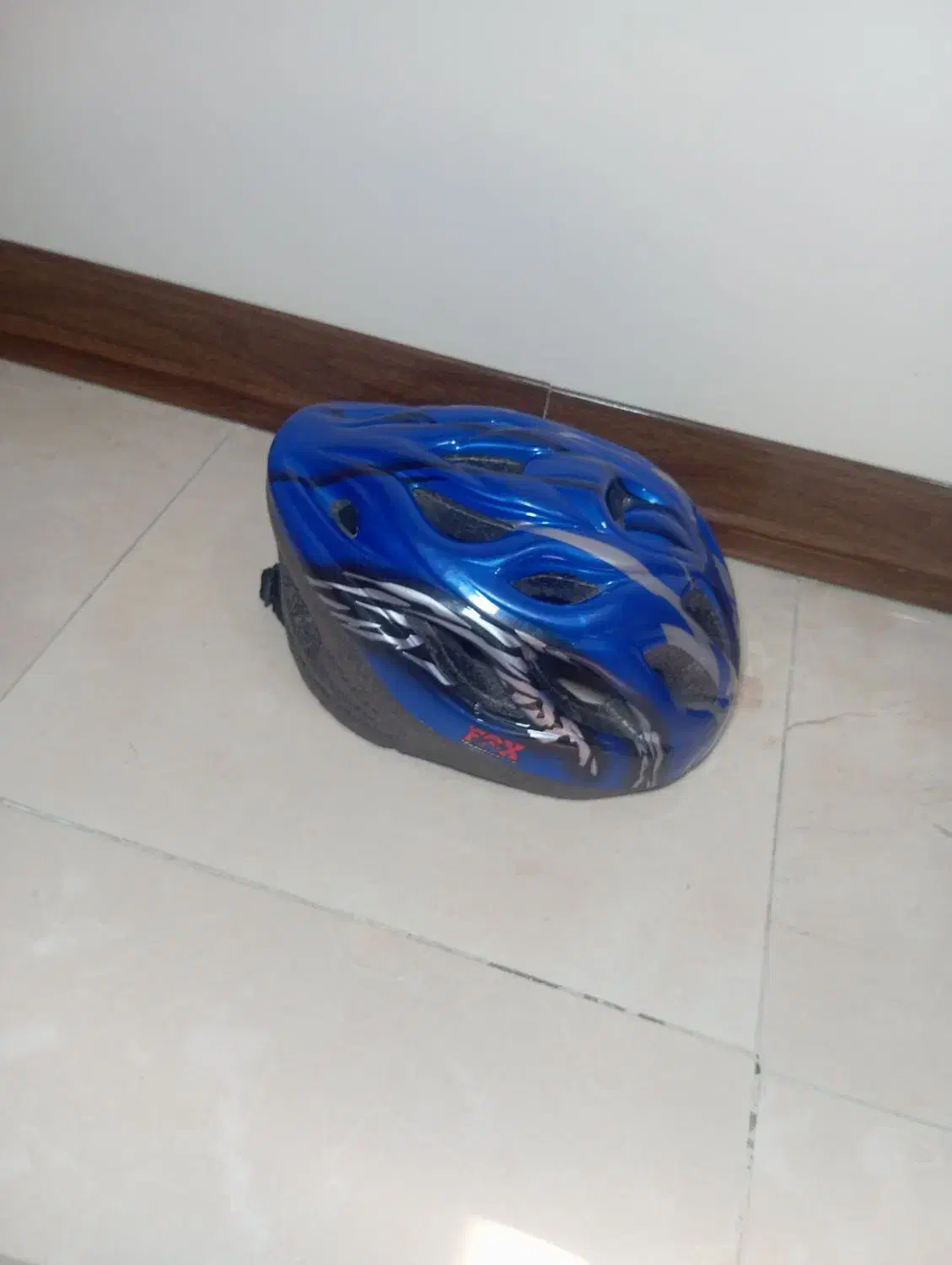 کلاه مخصوص اسکیت و دوچرخه سواری حرفه ای|دوچرخه، اسکیت، اسکوتر|تهران, علم و صنعت|دیوار