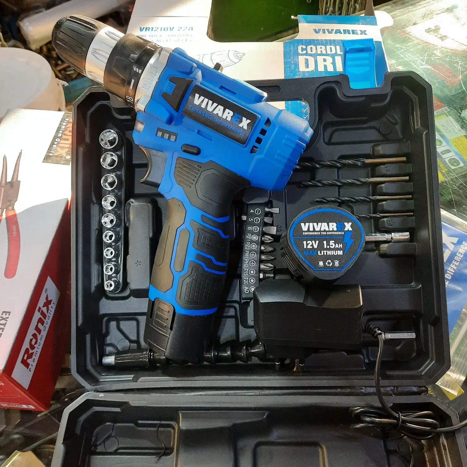 دریل شارژی دوباطری باتمامی لوازم زیرقیمت باگارانتی|ابزارآلات|تهران, نصرت|دیوار