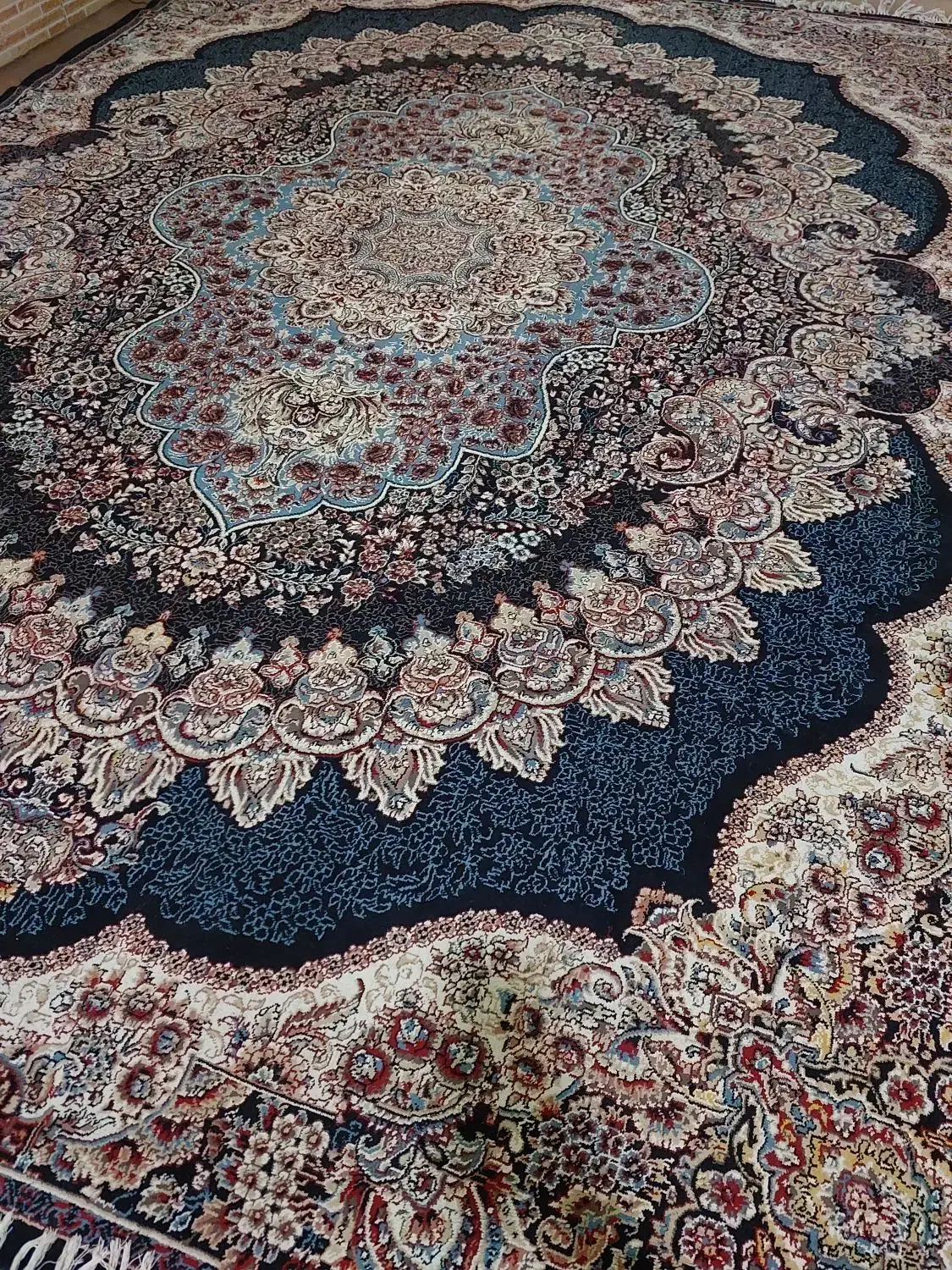 جفت قالی ۱۲متری ۷۰۰شانه تراکم ۲۵۵۰نگین مشهد|فرش|شوشتر, |دیوار