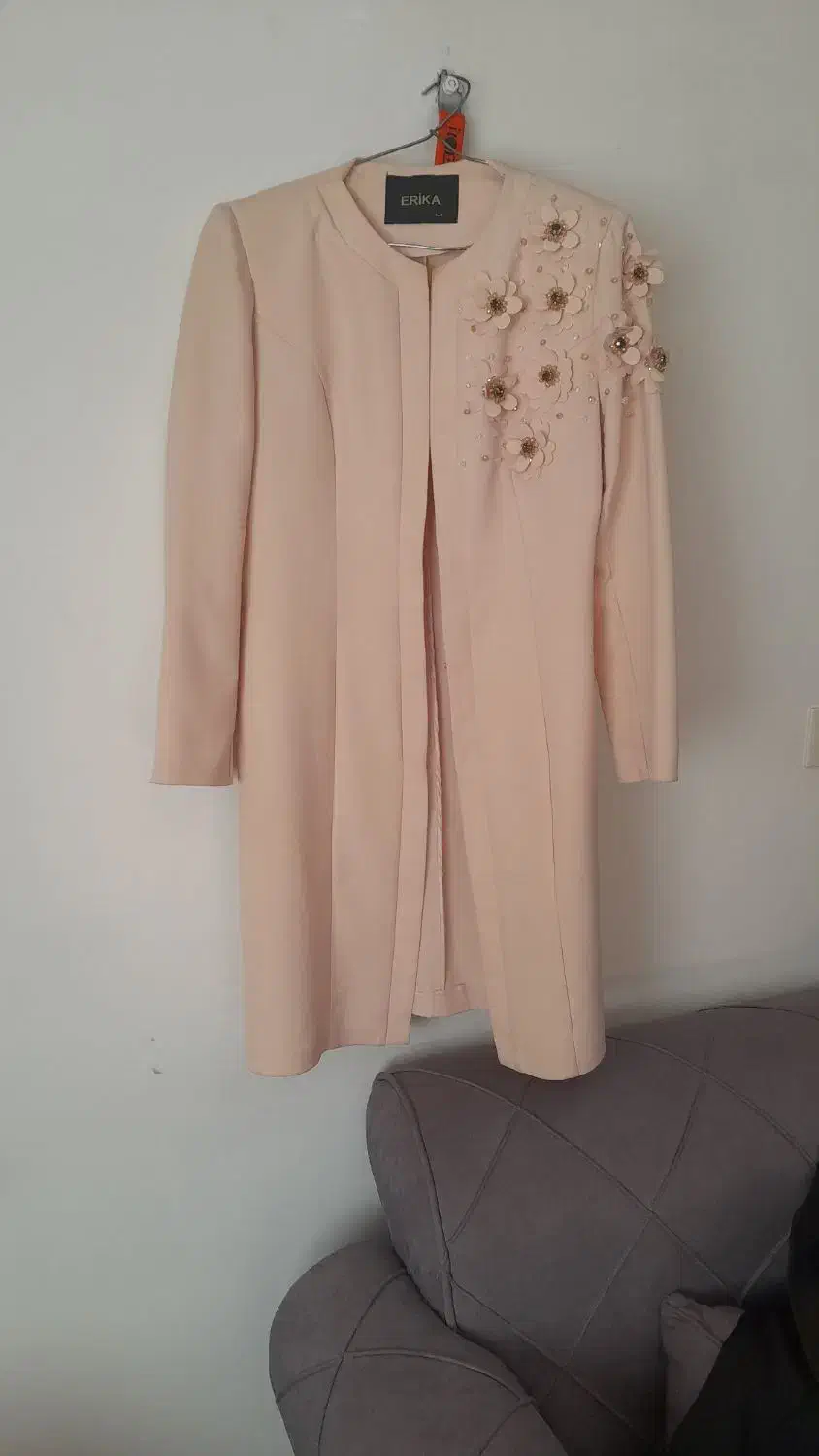 لباس زنانه|لباس|اصفهان, مفتح|دیوار