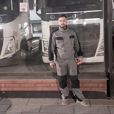 دوربین مداربسته/عیب یابی و تعمیرات/نصب راه اندازی|خدمات پیشه و مهارت|نور, |دیوار