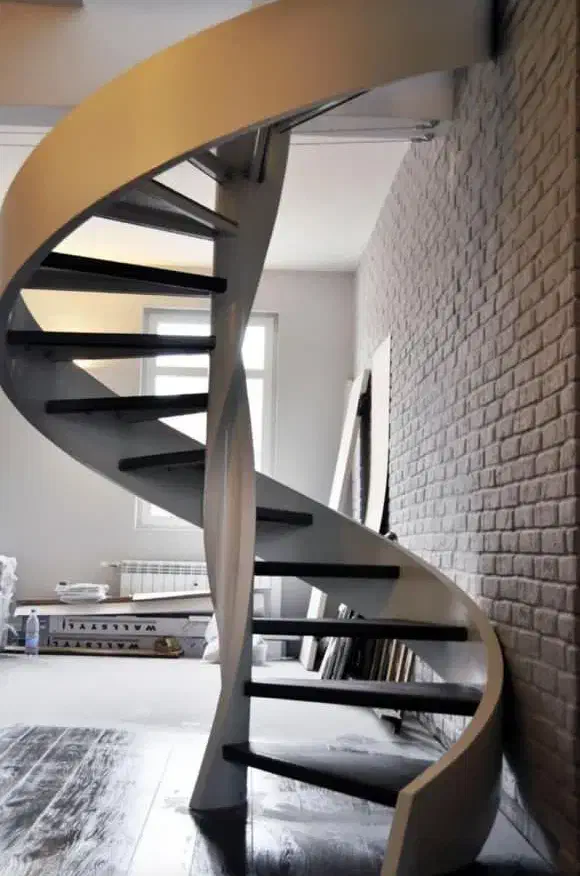 پله اختصاصی برای خانه،ویلاومحل کار شماپله گرد فلزی|مصالح و تجهیزات ساختمان|تهران, دربند|دیوار