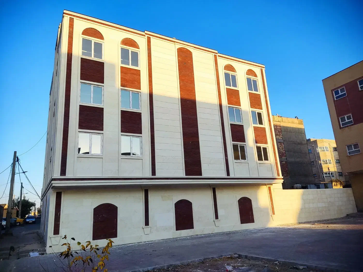 درب و پنجرهupvsترمال و نرمال|خدمات پیشه و مهارت|سهند, |دیوار