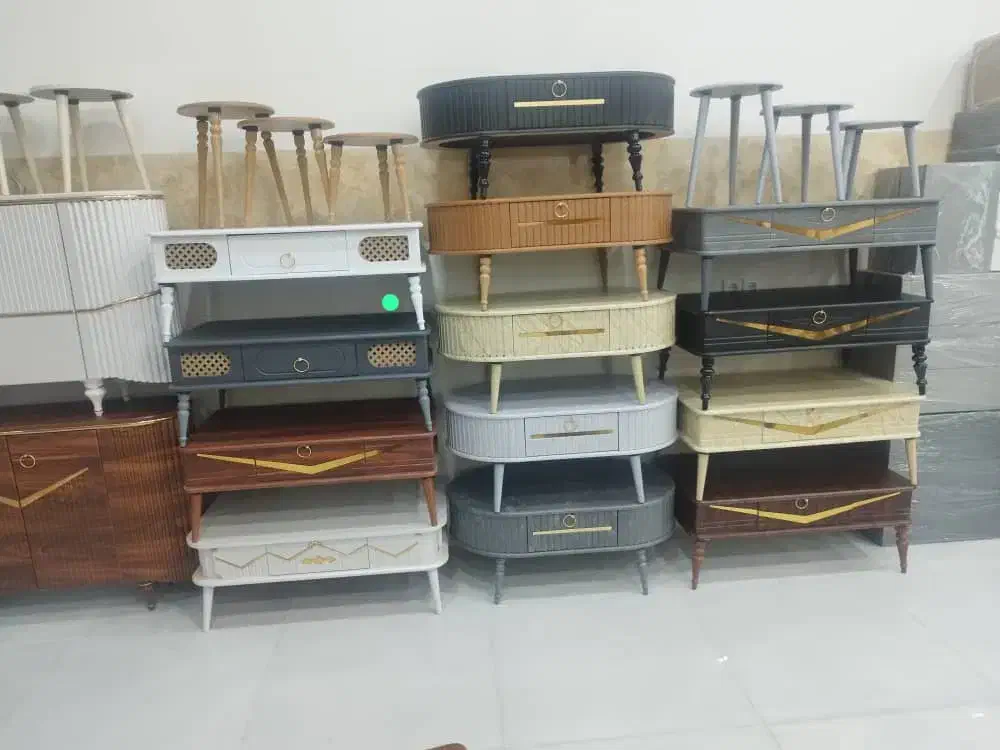 جلو مبلی ۴ تکه فقط 3200|مبلمان خانگی و میز عسلی|شیراز, رکن‌آباد|دیوار