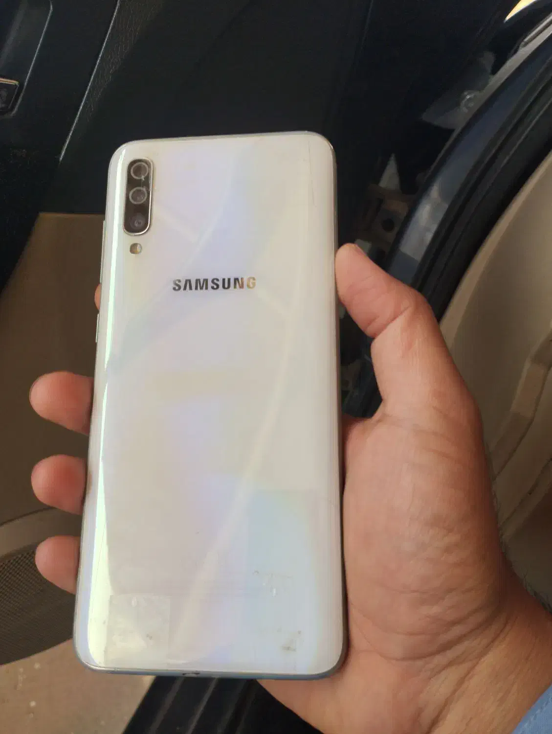 یک عدد گوشی a70 فقط ال سی دیش شکسته قیمت توافقی|موبایل|خرمشهر, |دیوار