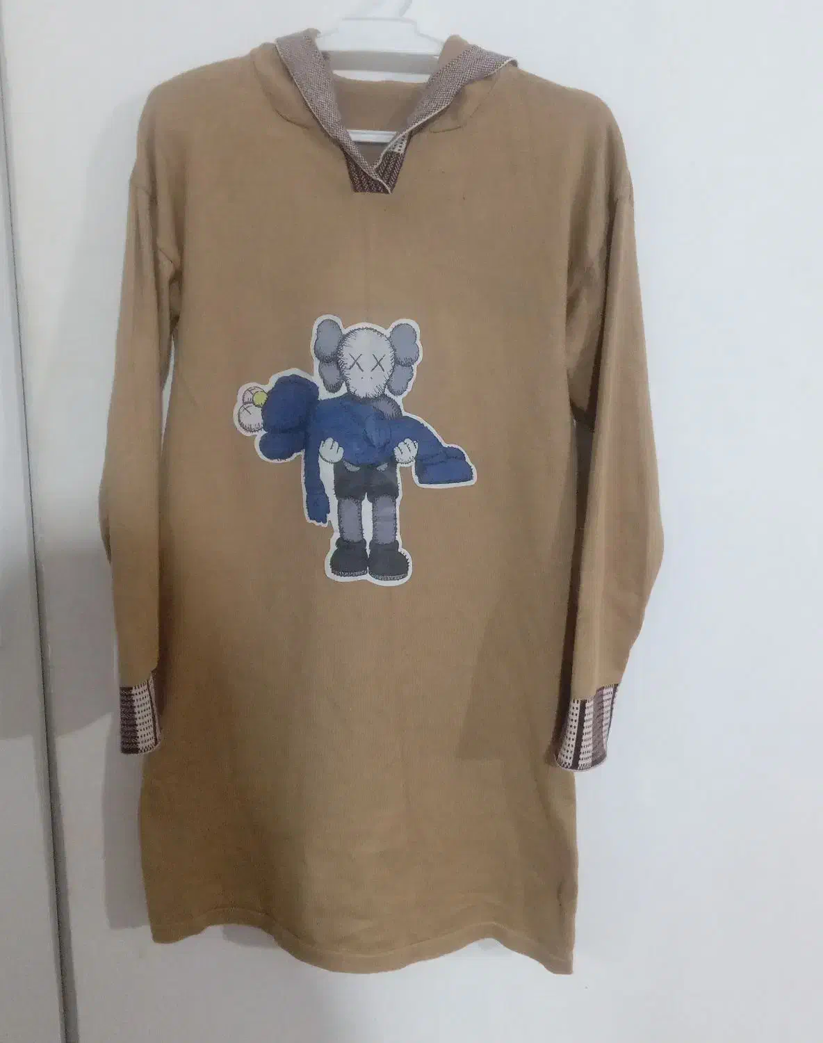 لباس|لباس|اراک, |دیوار