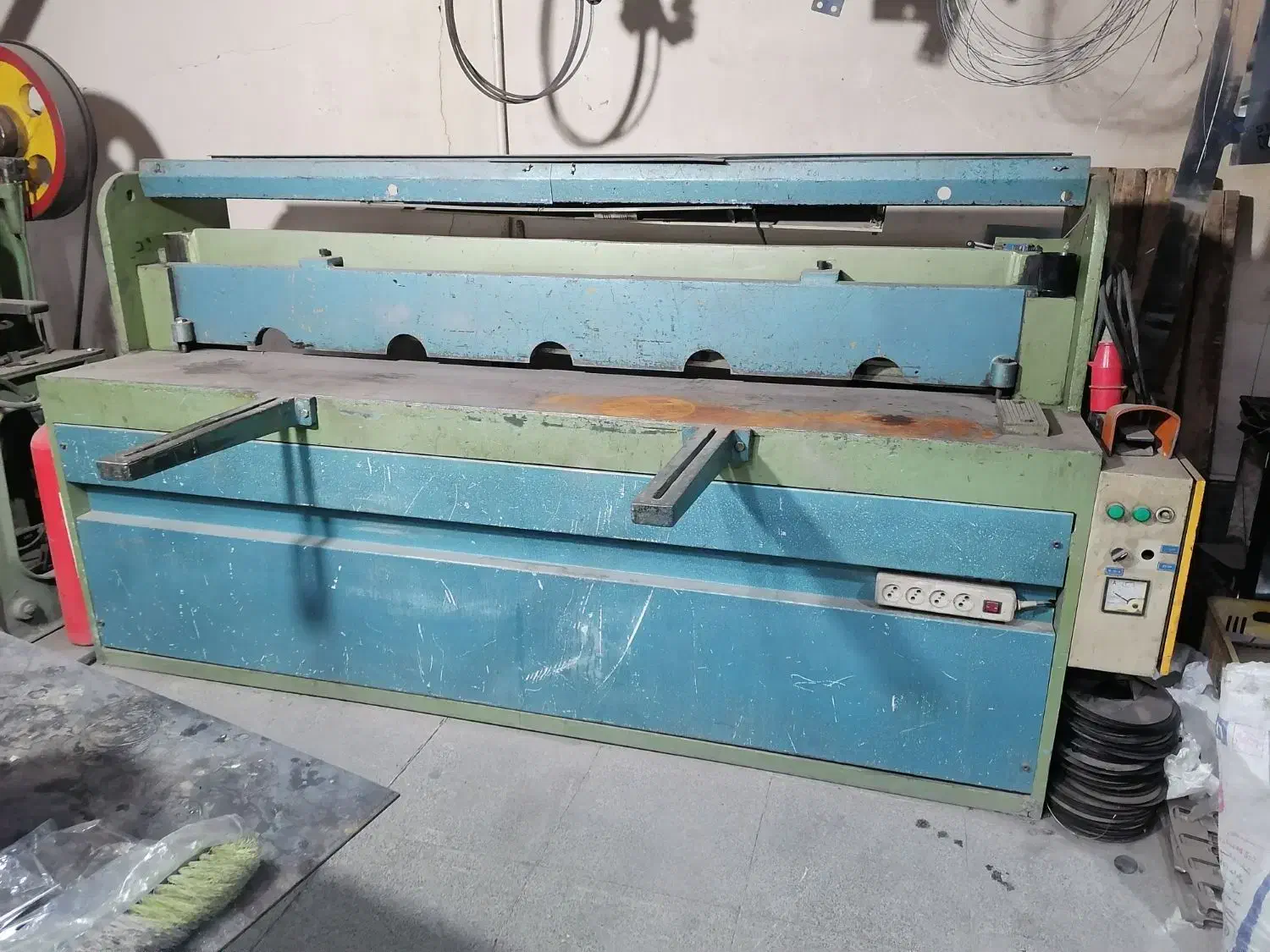 گیوتین|ماشین‌آلات صنعتی|محمدشهر, شهرک چمران|دیوار