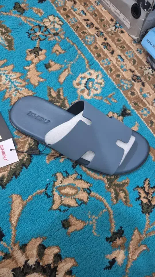 دمپایی|کیف، کفش، کمربند|بندرعباس, |دیوار