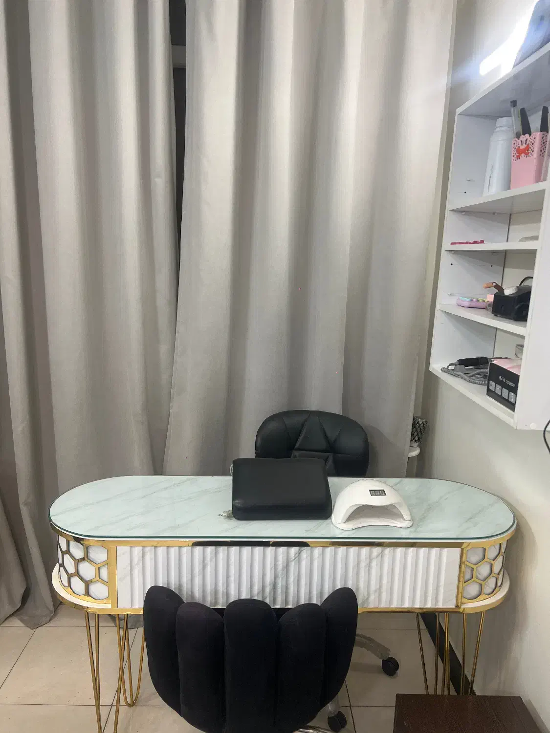 اجاره میز ناخن|خدمات آرایشگری و زیبایی|تهران, توحید|دیوار