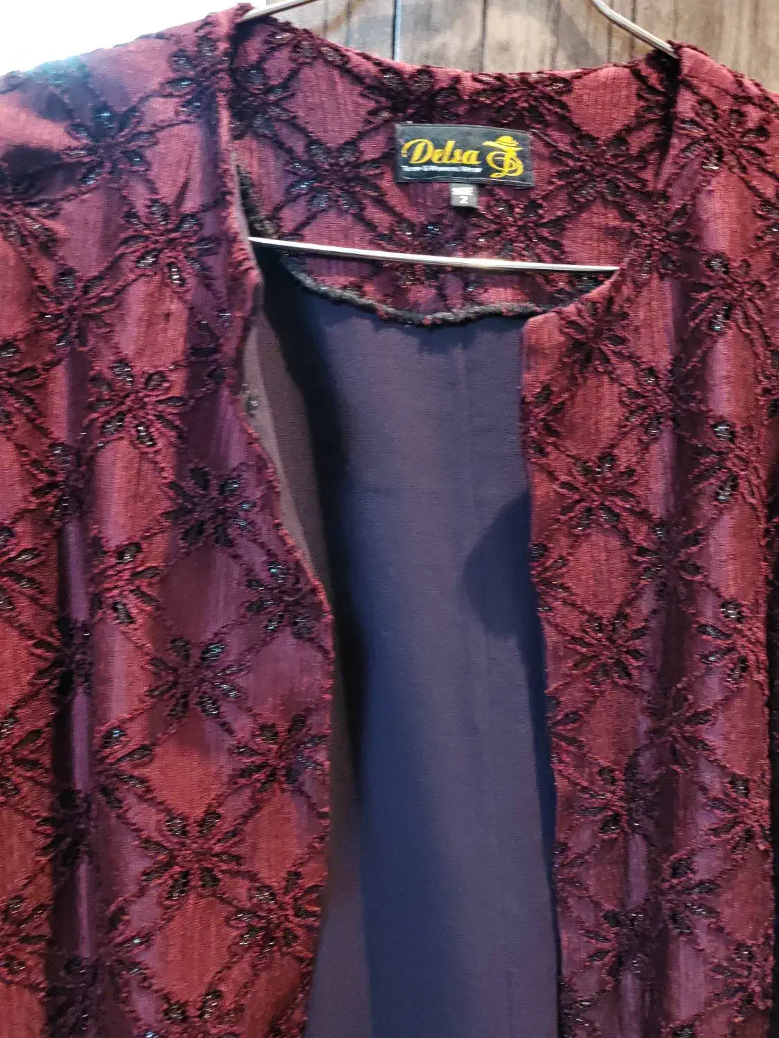 مانتو|لباس|پیشوا, |دیوار