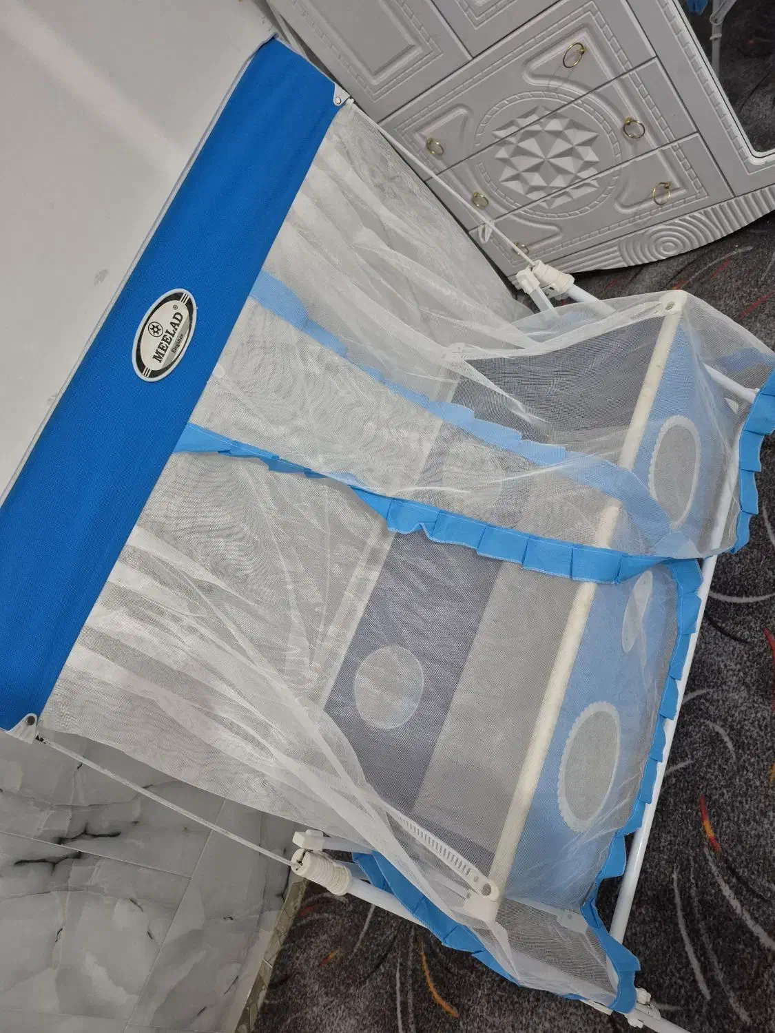 گهواره میلاد|تخت و صندلی بچه|بندر گناوه, |دیوار