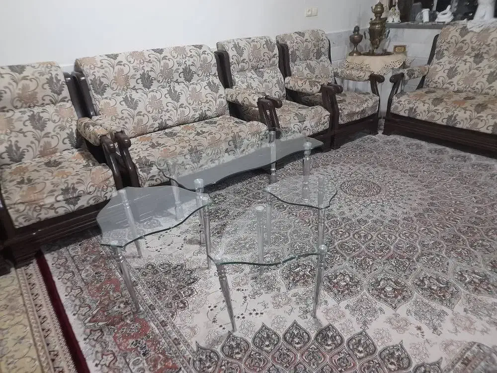 مبل 8 نفره سالم|مبلمان خانگی و میز عسلی|تربتحیدریه, شهرک ولیعصر|دیوار