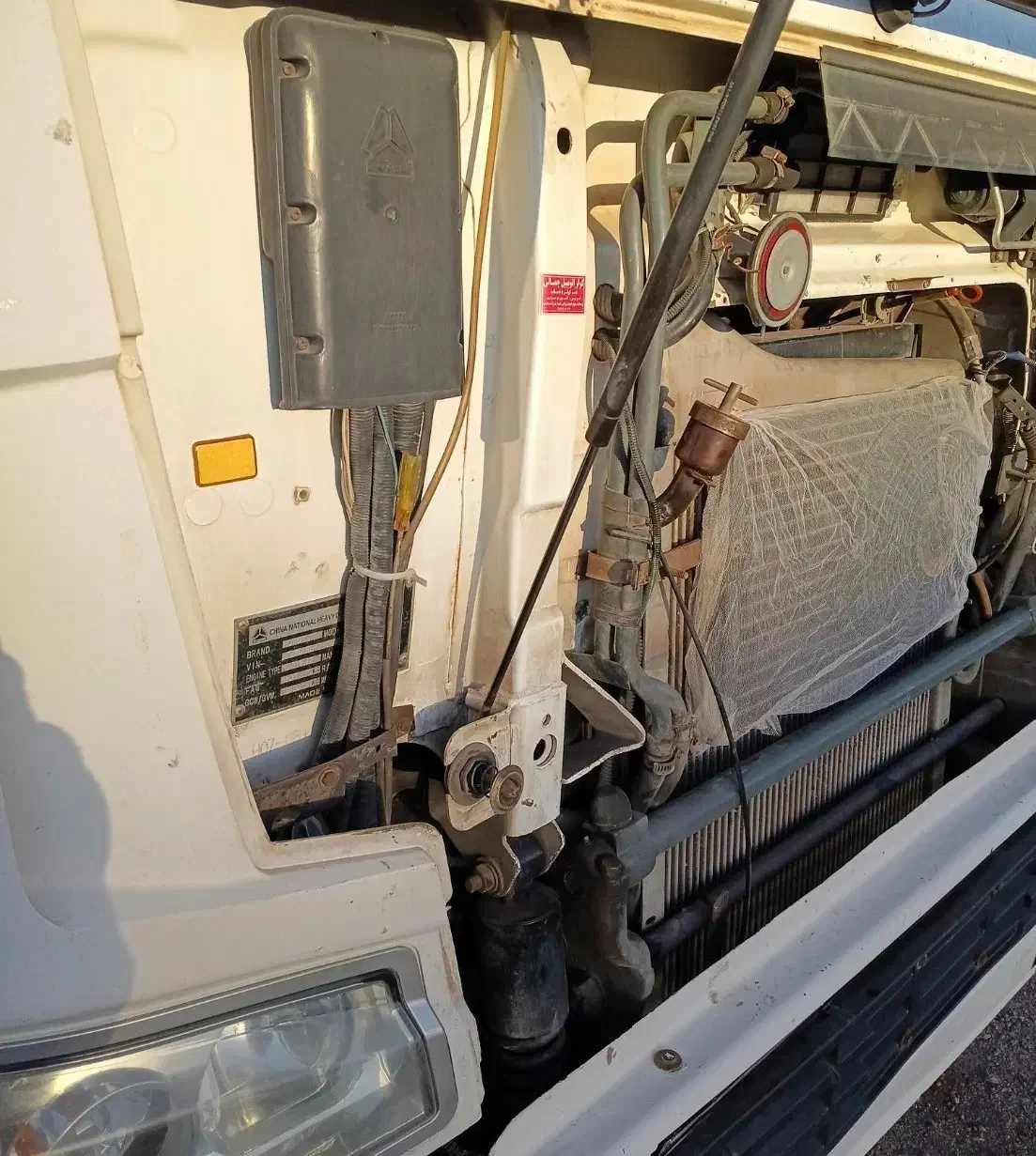 هوو۲۰۰۷|خودرو سنگین|مهریز, |دیوار