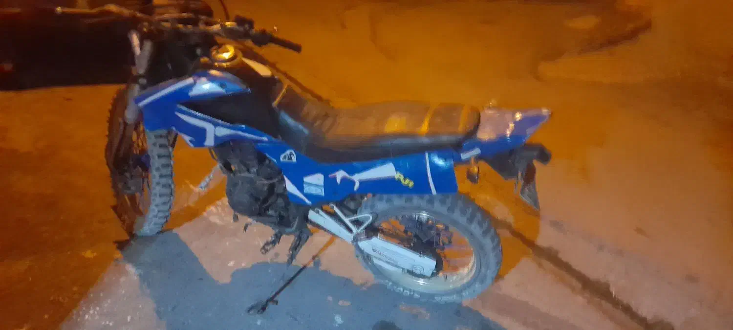 تریل فلات ۲۰۰ سی سی|موتورسیکلت|هرسین, |دیوار