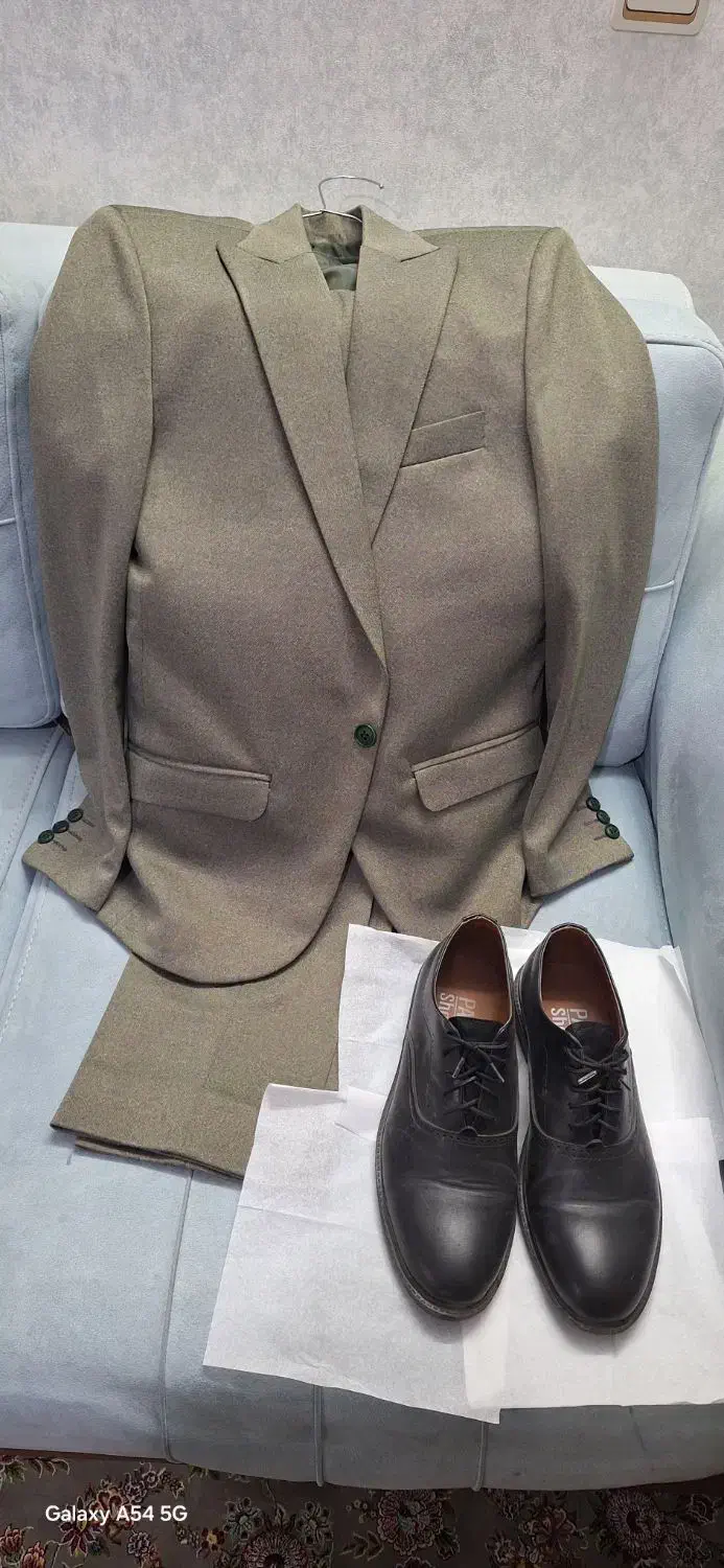 فروش یک دست کت وشلوار وکفش مجلسی|لباس|لواسان, |دیوار