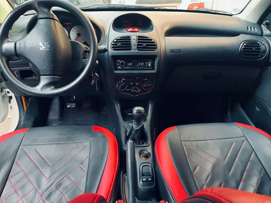 206مدل 1400بیمه 10ماه کارکرد 70هزارتا|خودرو سواری و وانت|کرج, کلاک نو|دیوار