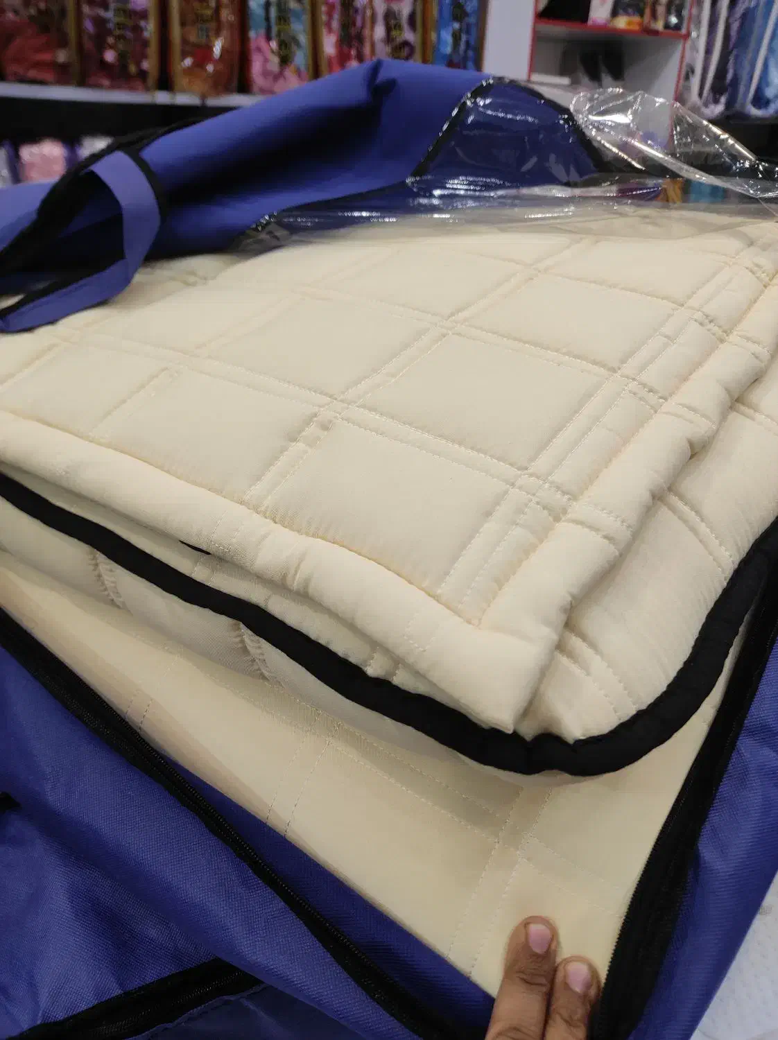 تشک زمینی مهمان|رختخواب، بالش، پتو|گراش, |دیوار