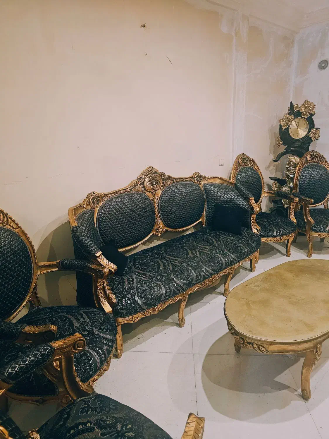 فروش مبل سلطنتی چوب راش|مبلمان خانگی و میز عسلی|کرج, فاز ۳ مهرشهر|دیوار