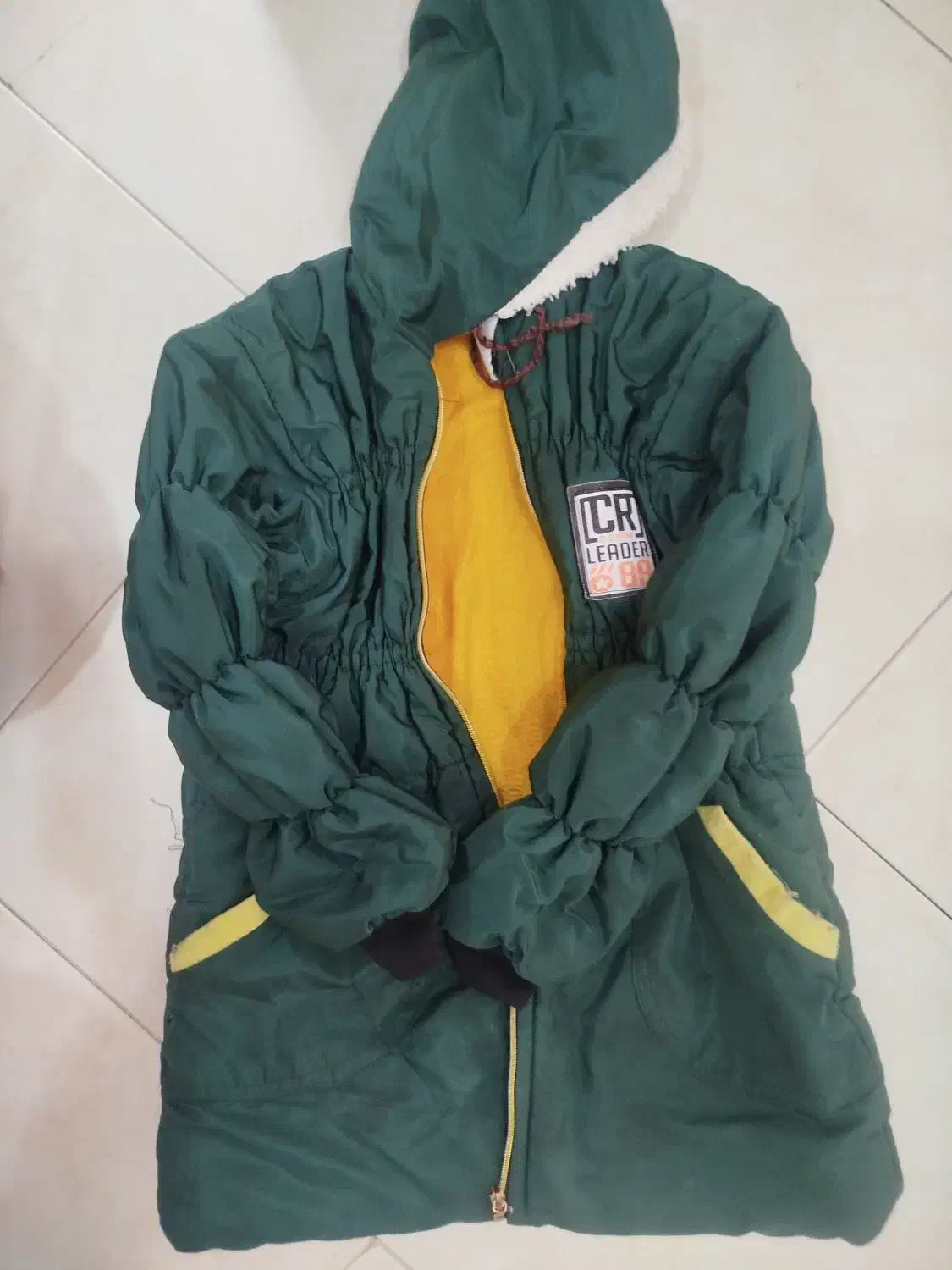 سه تا کاپشن دخترانه|کفش و لباس بچه|نیشابور, بزرگمهر|دیوار