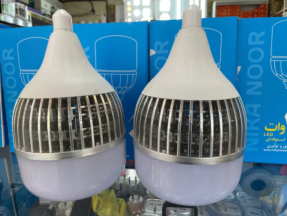 لامپ ۱۱۰ وات نیکانور دارای هیت سینک ۱۸ ماه ضمانت|لامپ و چراغ|ملایر, |دیوار