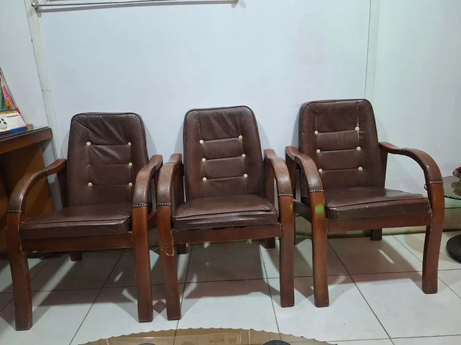 میز و صندلی اداری|مبلمان اداری|اردبیل, |دیوار