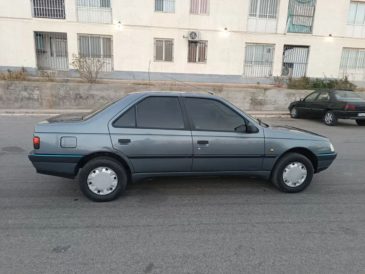 پژو405مدل1397دوگانه کارخانه|خودرو سواری و وانت|پرند, فاز ۵|دیوار