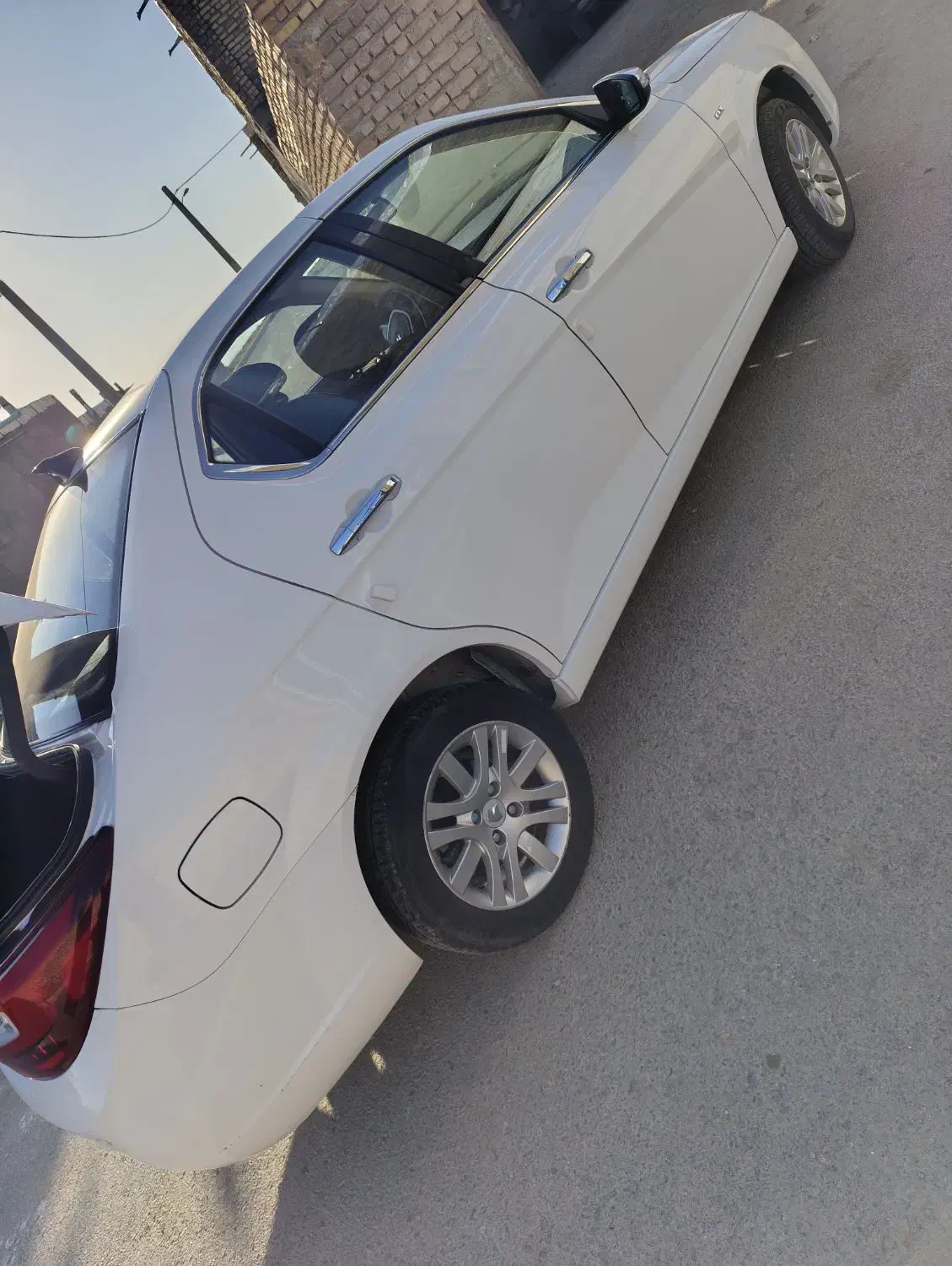 دنا پلاس خشک|خودرو سواری و وانت|ایجرود, |دیوار