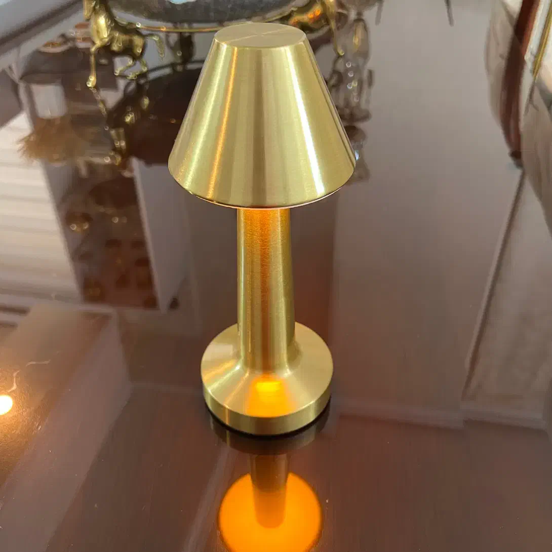 چراغ خواب|چراغ خواب و آباژور|تهران, سازمان برنامه شمالی|دیوار