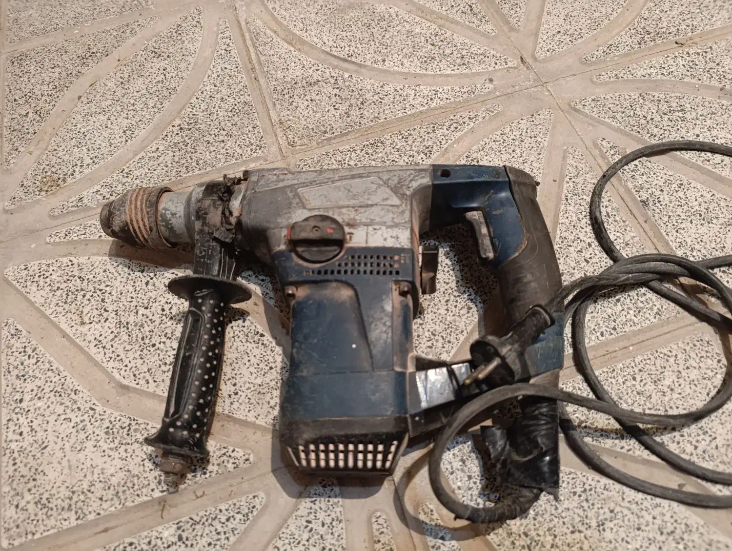 دریل وبتن کن سه کاره توسن7کیلویی|ابزارآلات|گوگان, |دیوار