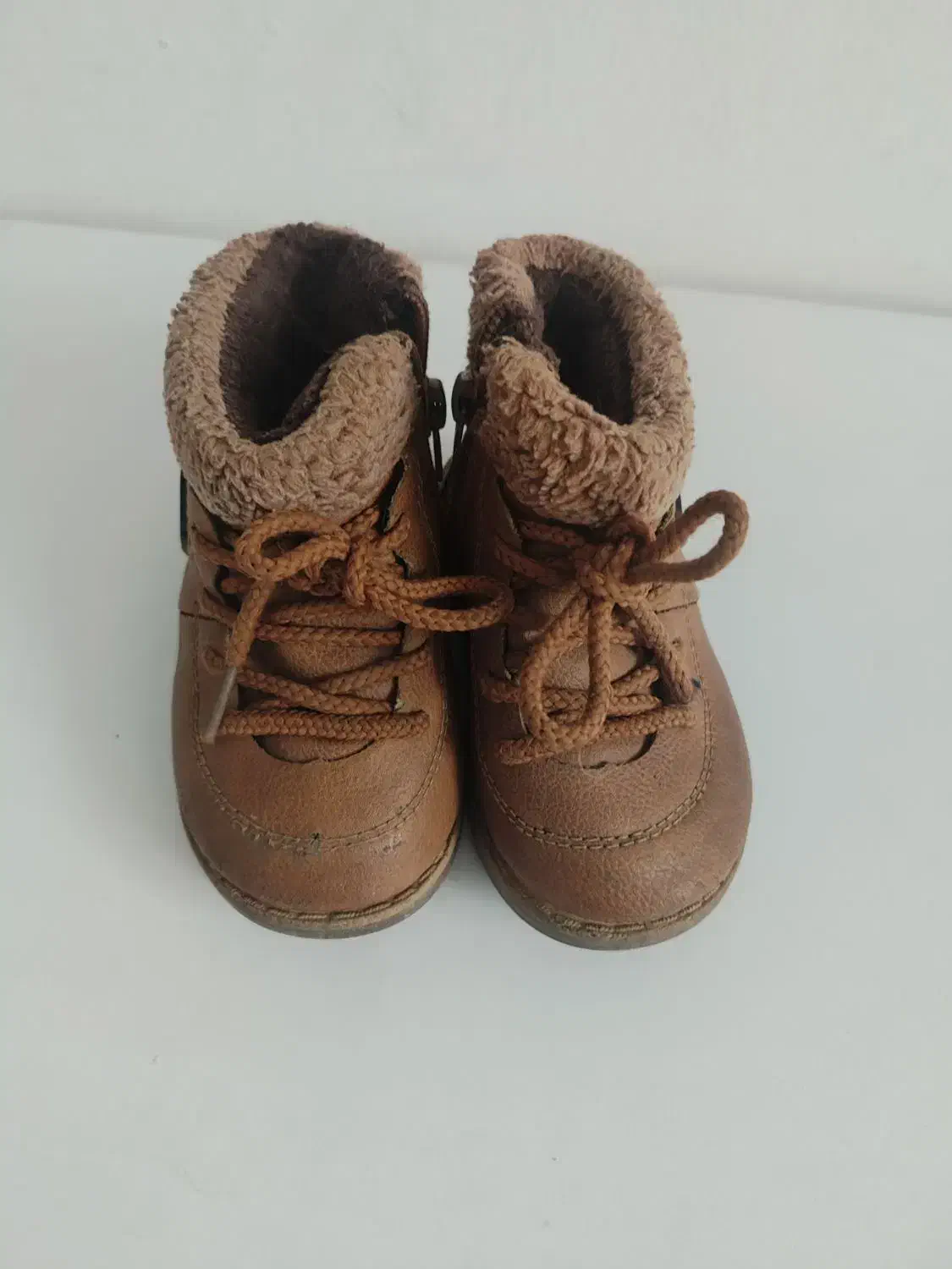 کفش بوت بچگانه سالم|کفش و لباس بچه|کرمان, |دیوار