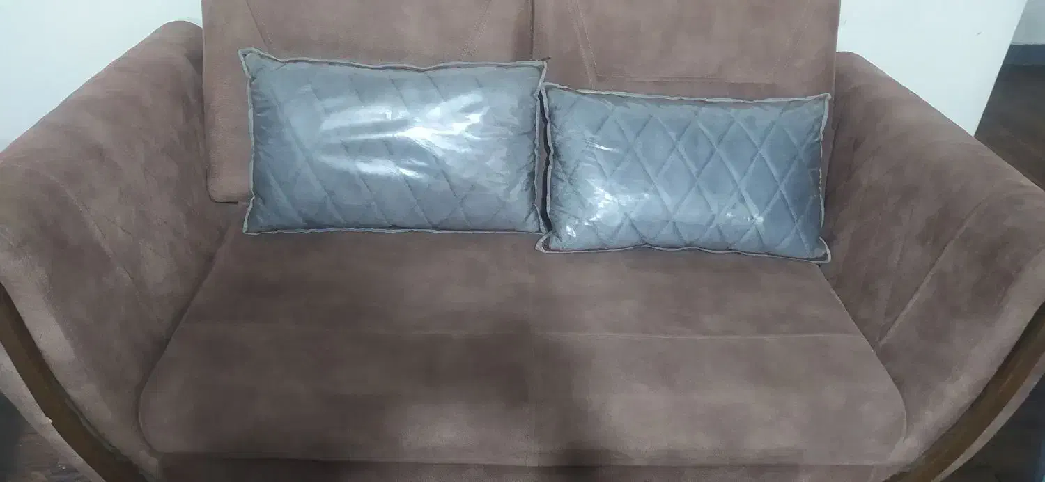 نیم ست مبل|مبلمان خانگی و میز عسلی|شاهین‌شهر, شهرک سایت|دیوار