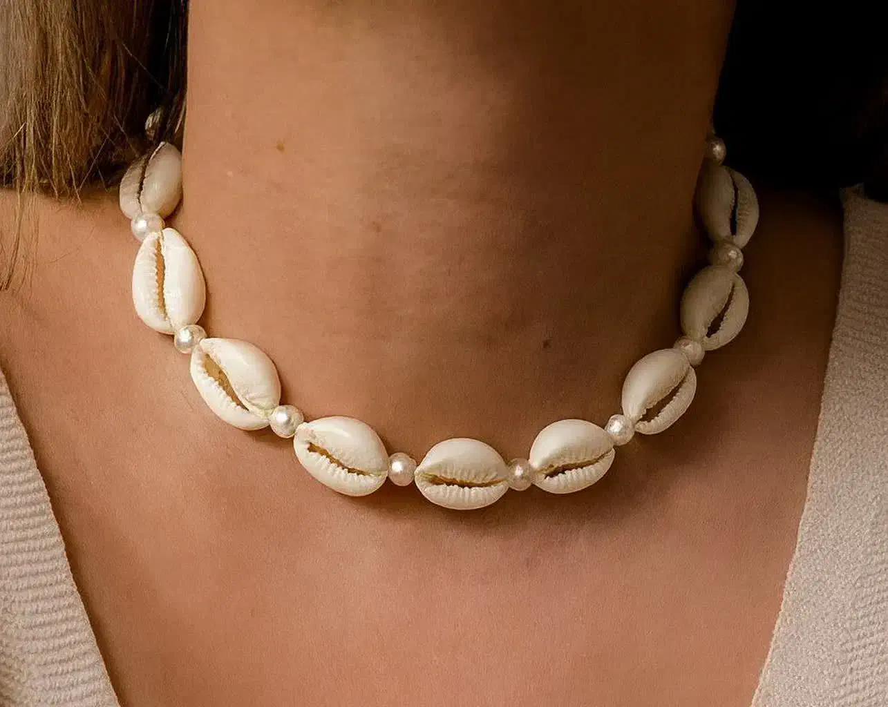 گردنبند صدفی|بدلیجات|اصفهان, بوستان ناژوان|دیوار