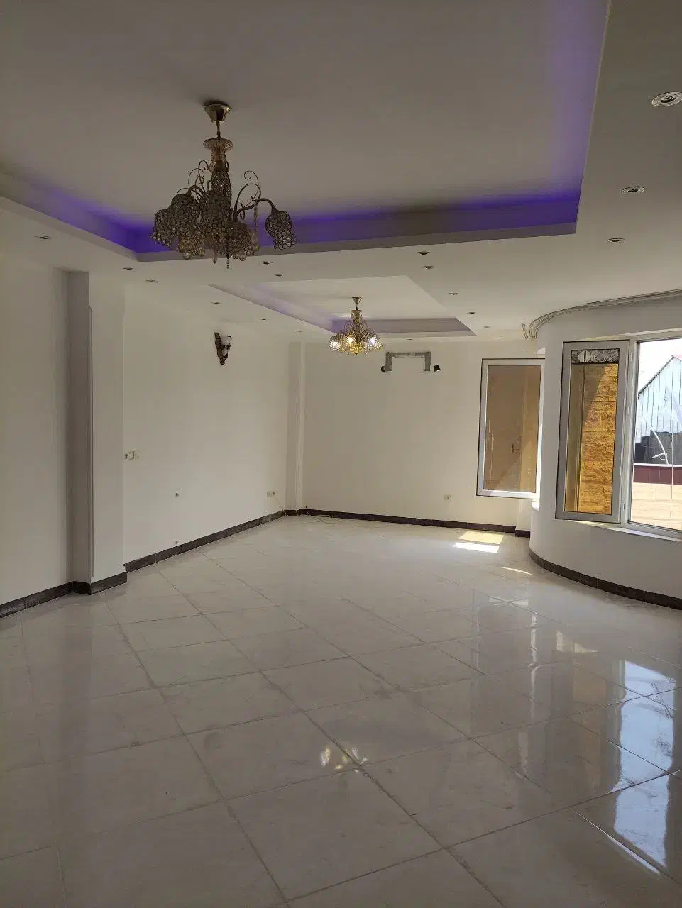 آپارتمان  دو خواب هوتن ساز، معاوضه با ویلایی|فروش آپارتمان|قائمشهر, |دیوار