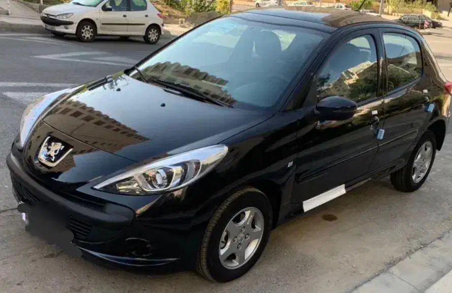 ۲۰۷سقف شیشه ای صفر کیلومتر|خودرو سواری و وانت|جیرفت, |دیوار