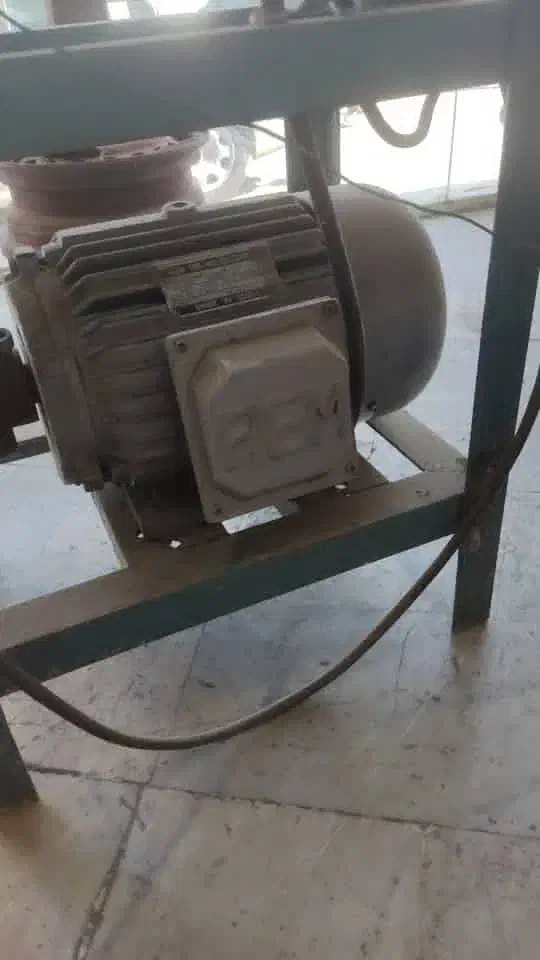 الکترو موتور ۳ فازPEM|ماشینآلات صنعتی|چهارباغ, |دیوار