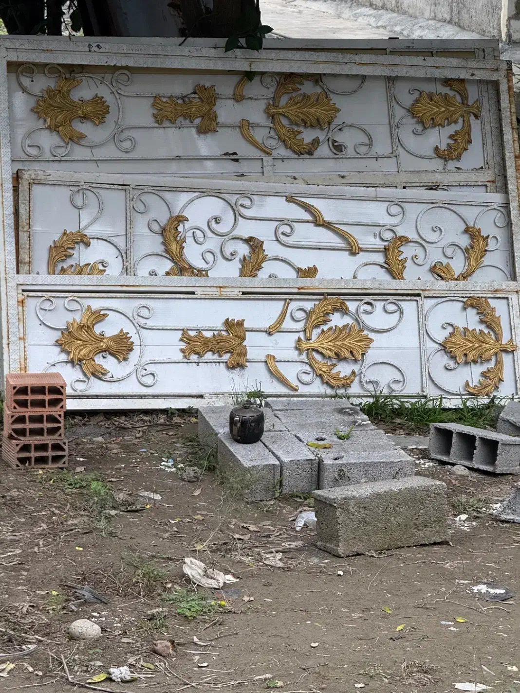 درب حیاطی فرفورژه سالم|مصالح و تجهیزات ساختمان|عباسآباد, |دیوار