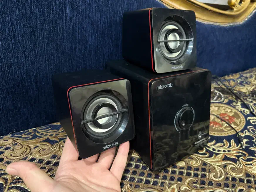 اسپیکر لپ تاپ وکامپیوتربلندگو برند میکرو لب لب تاب|قطعات و لوازم جانبی رایانه|مشهد, آزادشهر|دیوار