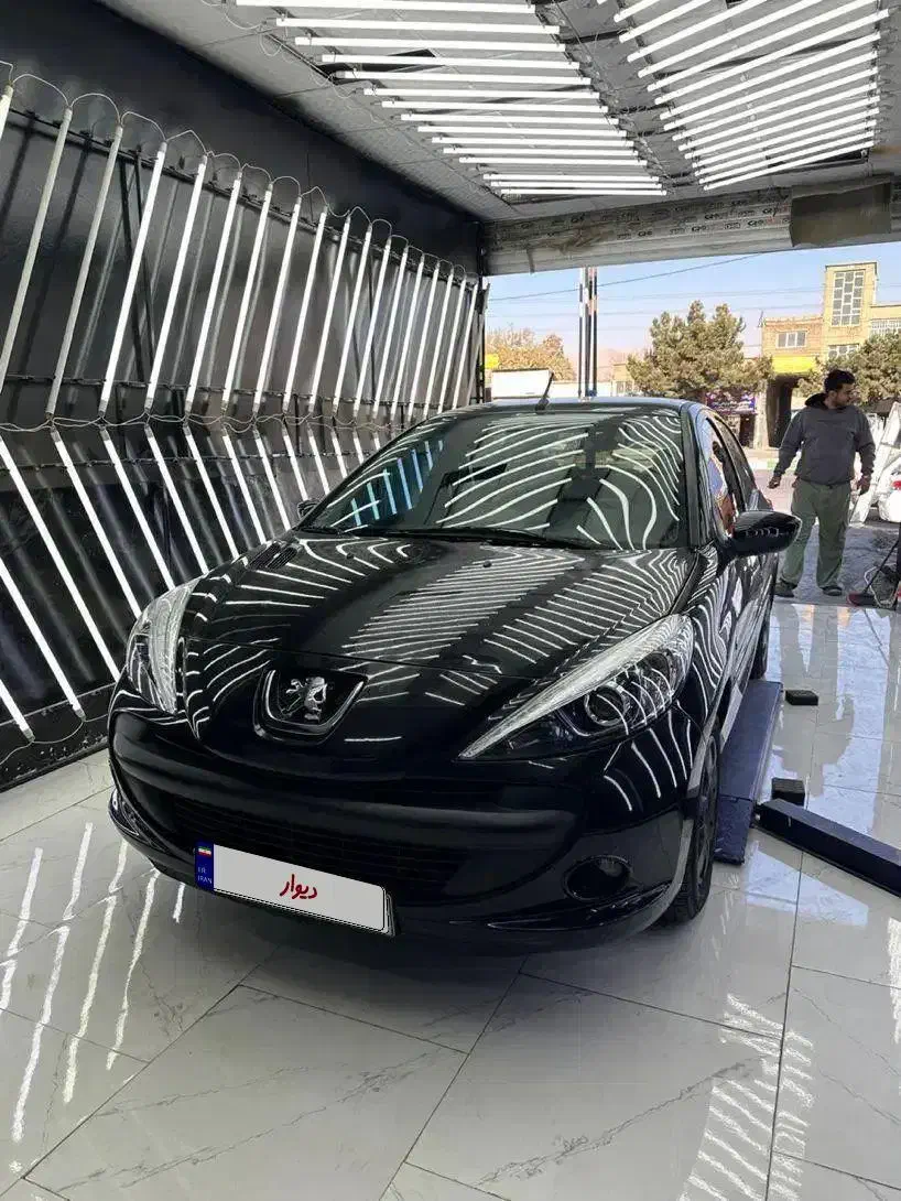 ۲۰۷ مشکی ۱۴۰۲(بدون رنگ)|خودرو سواری و وانت|تهران, آبشار|دیوار