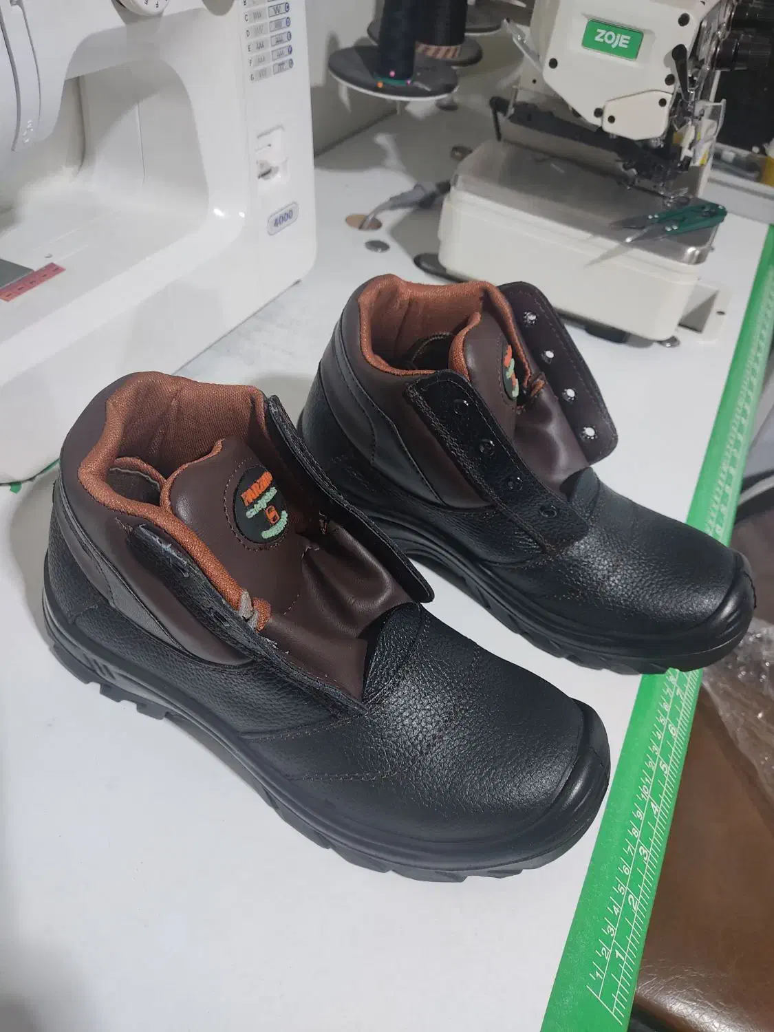 یک جفت نیم بوت کفش کار سایز ۴۰|کیف، کفش، کمربند|شاهین‌شهر, گزبرخوار|دیوار