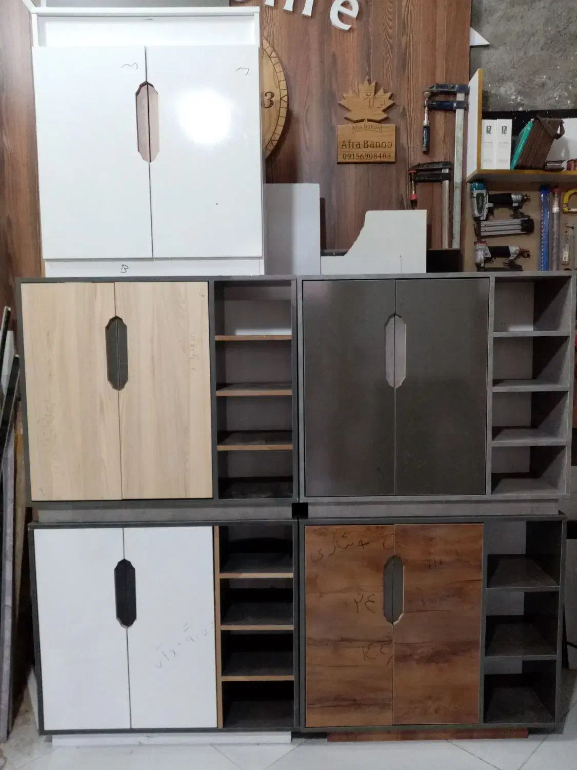 جاکفشی|جاکفشی، کمد، دراور|نیشابور, گنبد سبز|دیوار