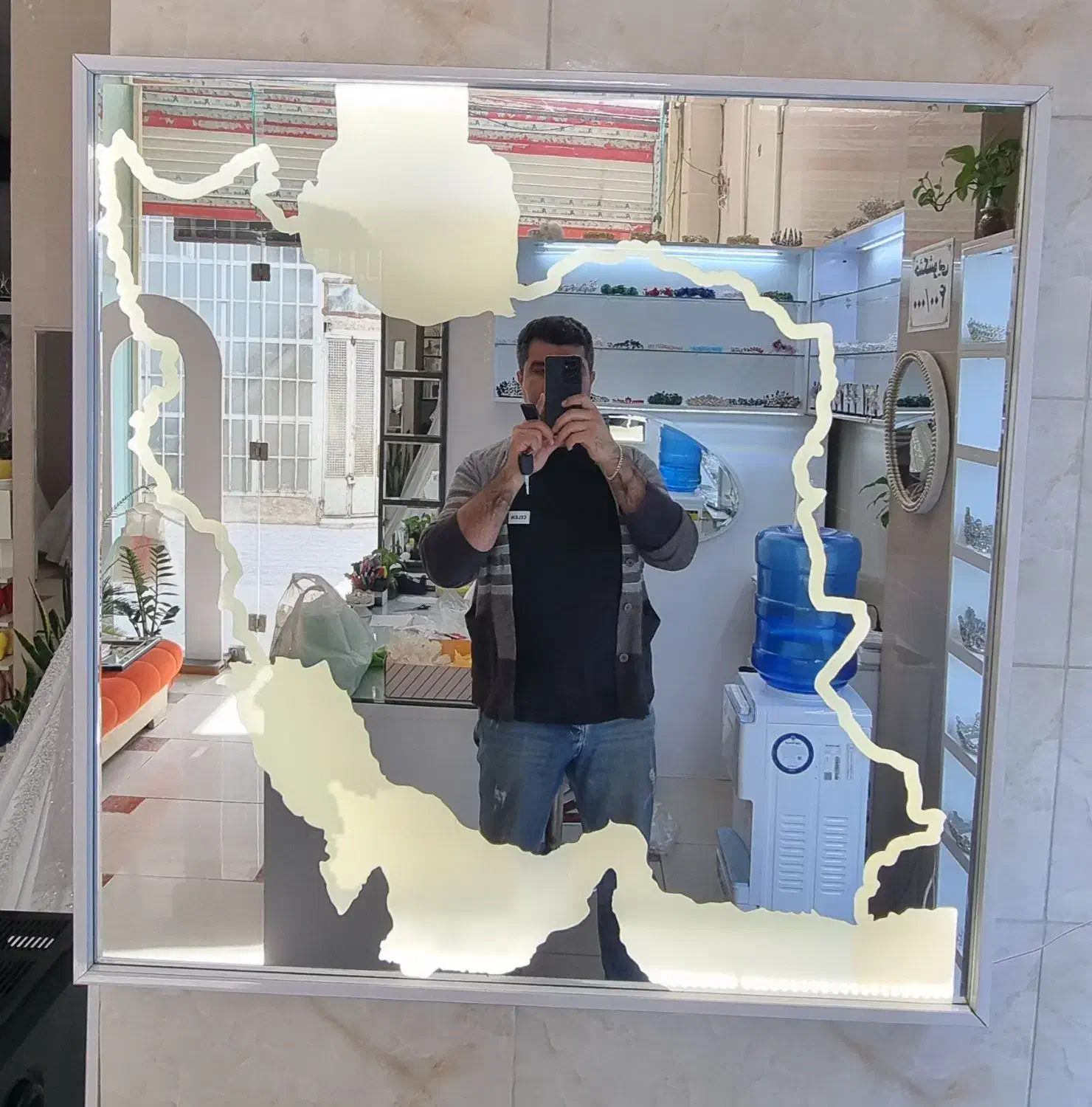 آیینه دکوراتیو،طرح نقشه ایران|آینه|اصفهان, طاحونه|دیوار