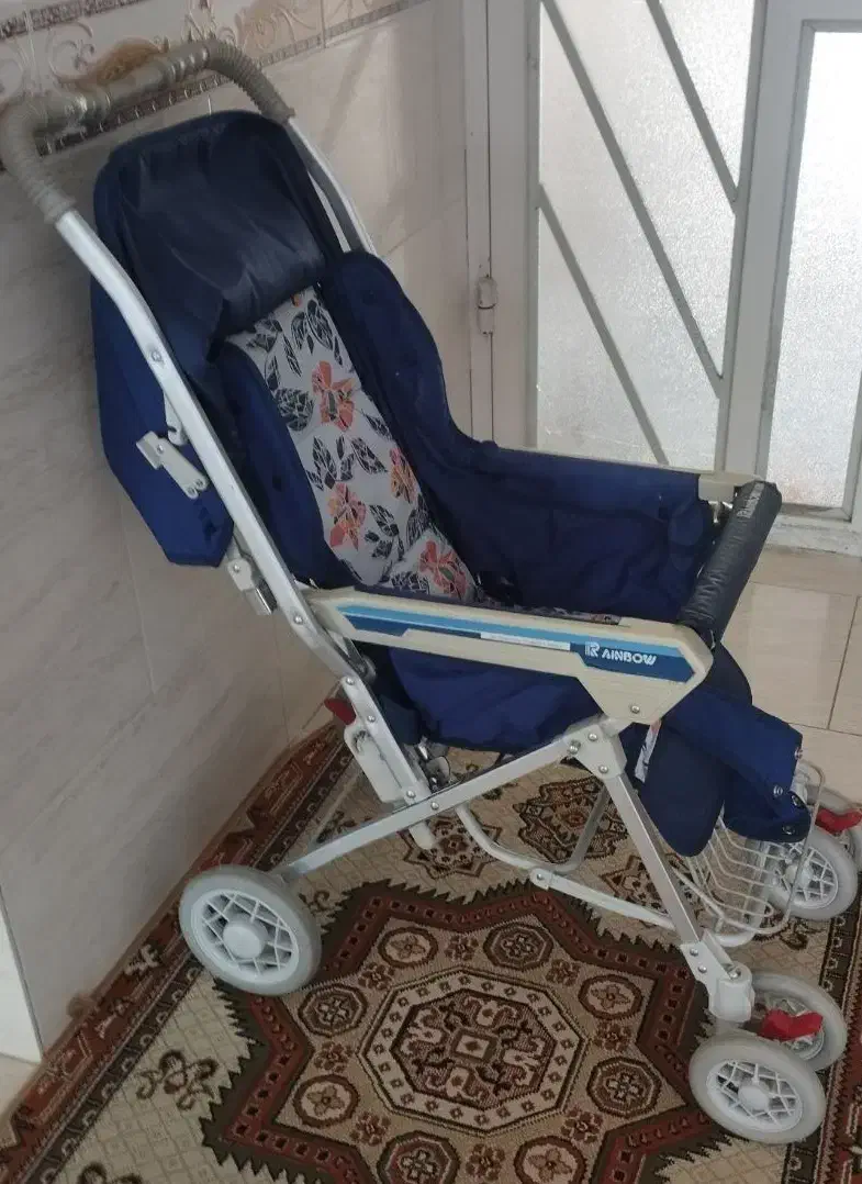 کالسکه بچه|کالسکه و لوازم جانبی|شیراز, جوادیه|دیوار