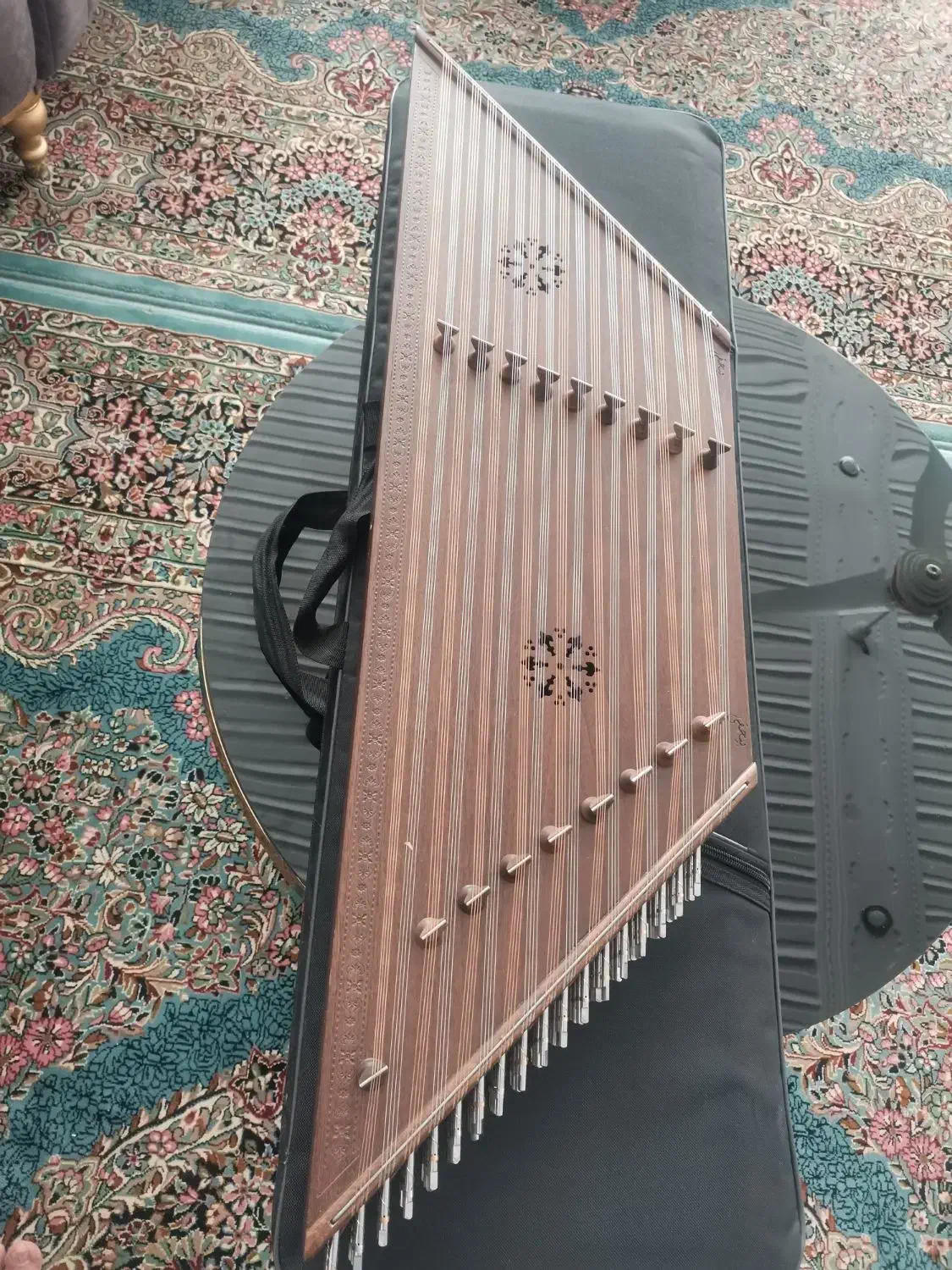 سنتوربیحقی|سازهای سنتی|رفسنجان, |دیوار