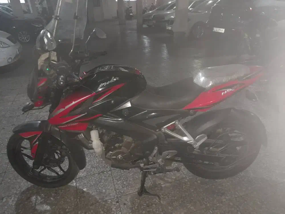 ns200 انجین طلایی|موتورسیکلت|تهران, پرستار|دیوار