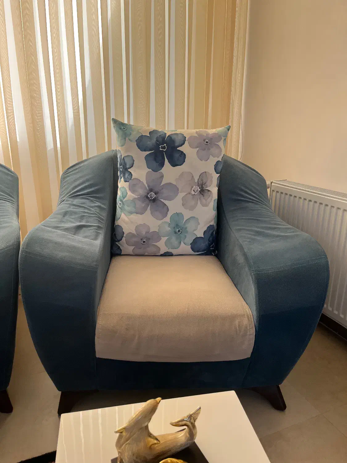 یک دست مبل هفت نفره با سه تا میزعسلی|مبلمان خانگی و میز عسلی|تربت جام, المهدی|دیوار