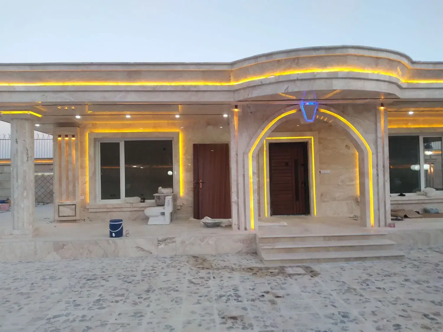 اوستا بنا (افغان)ساختمان سازی از صفر تا صد|خدمات پیشه و مهارت|شهریار, اصیل آباد|دیوار