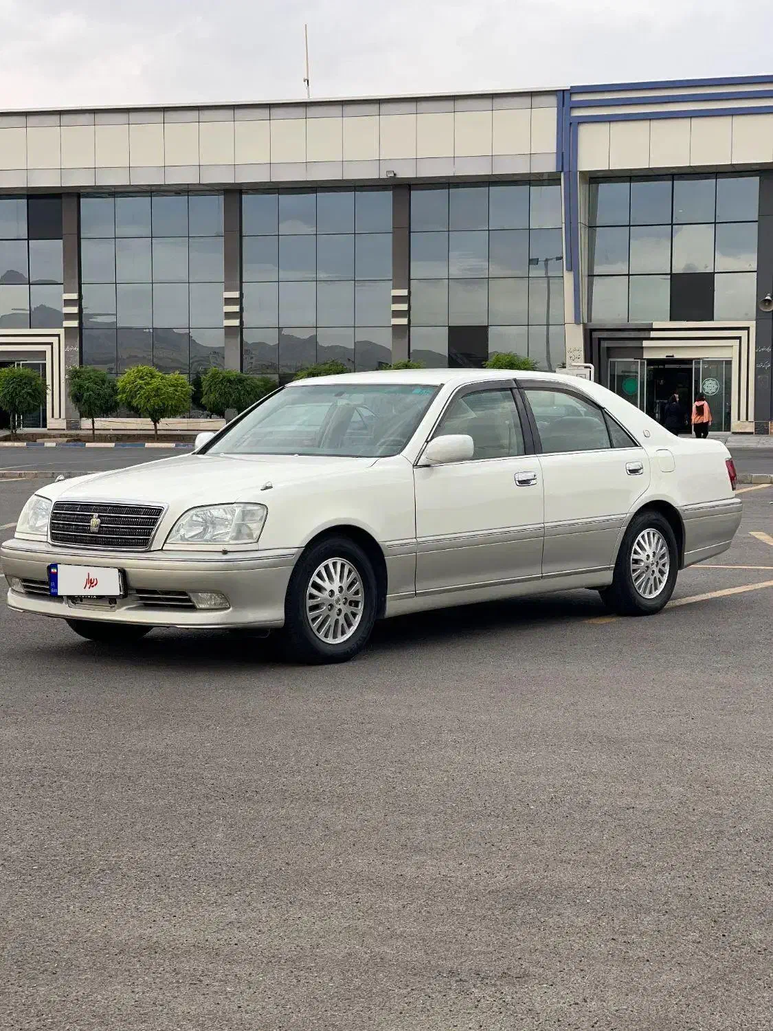 تویوتا کراون ۲۰۰۴|خودرو سواری و وانت|سقز, |دیوار