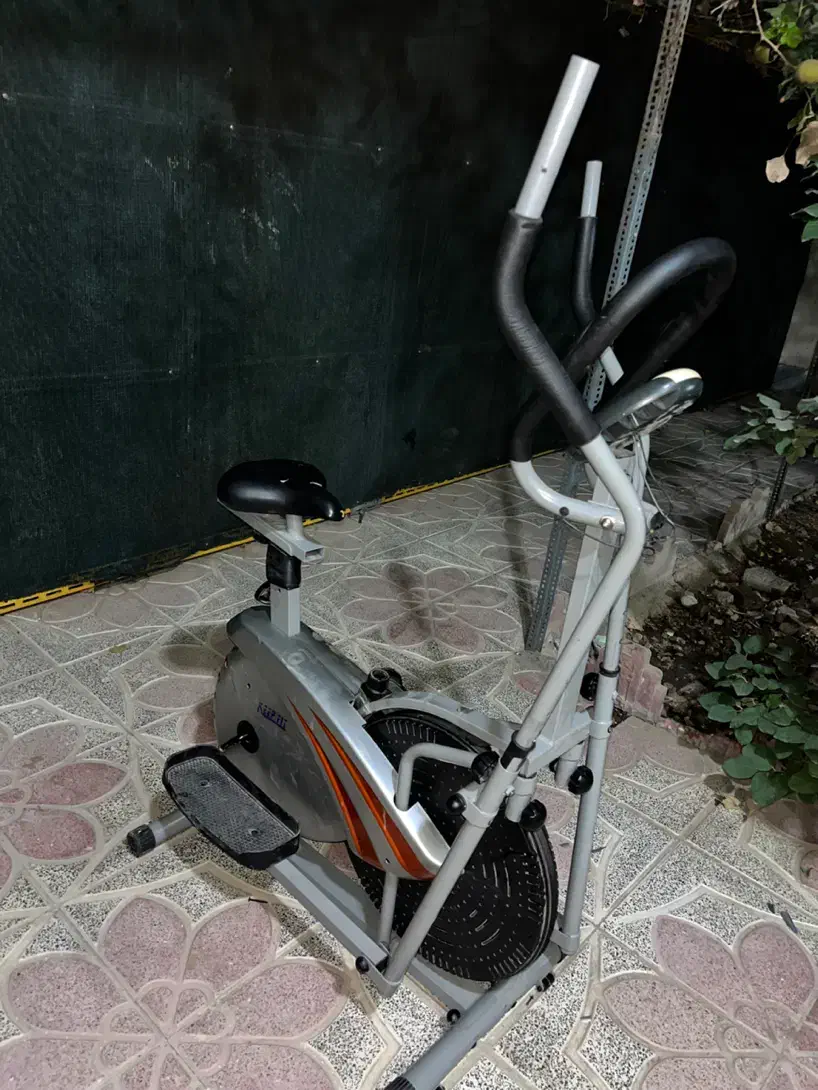 دوچرخه بدنسازی الپیتیکال ورزشی|تجهیزات ورزشی|اندیشه, پرنیان|دیوار