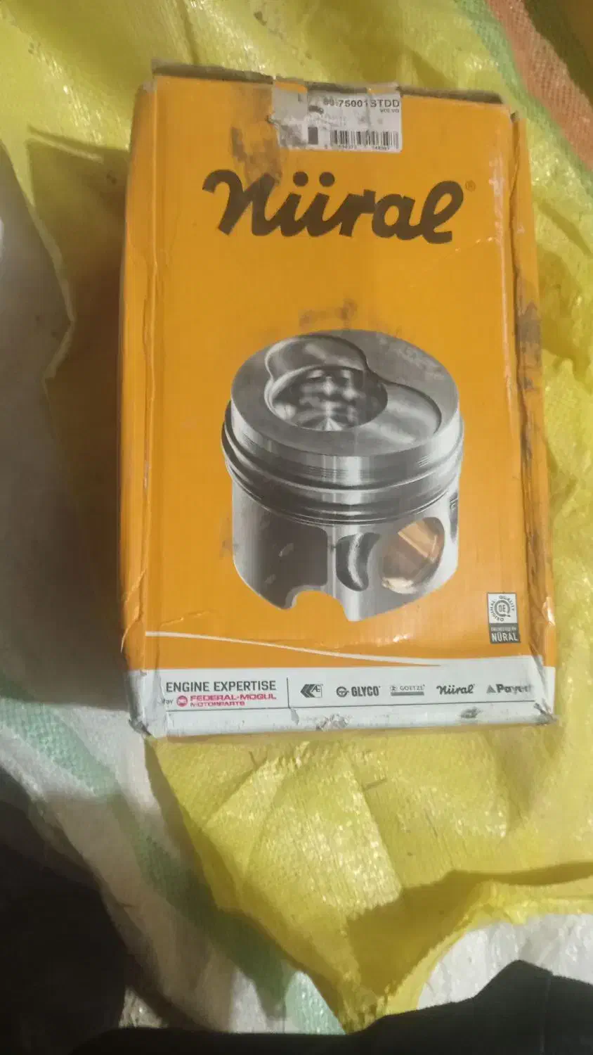 بوش و پیستون ۴۲۰FH|قطعات یدکی و لوازم جانبی|بافق, |دیوار