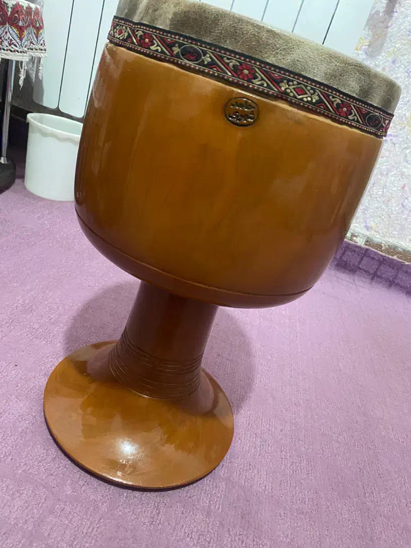 تنبک|سازهای سنتی|شهرضا, |دیوار